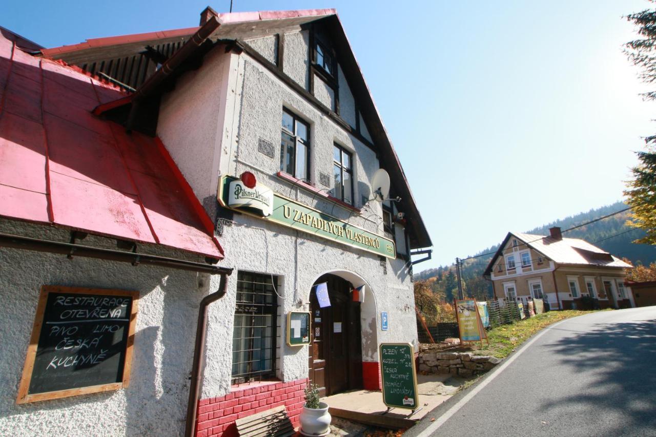 Penzion Paseky U Zapadlych Vlastencu Экстерьер фото